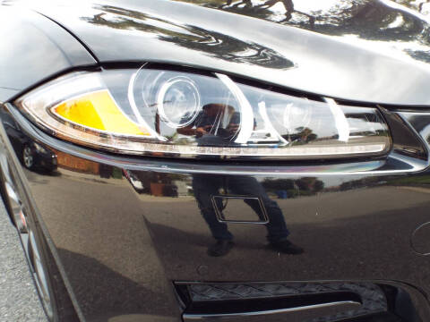 2015 Jaguar XF 3.0 Sport