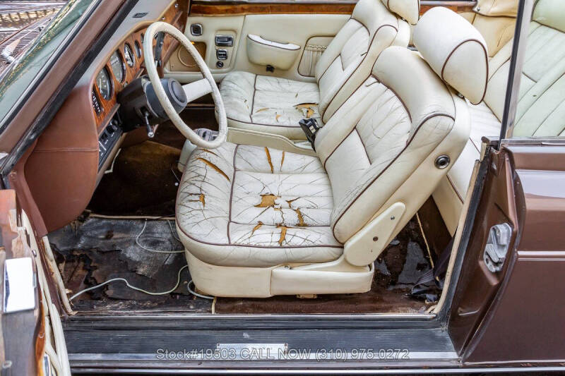1976 Rolls-Royce Corniche