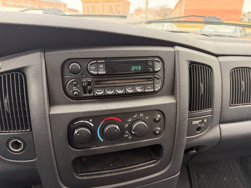 2003 Dodge Ram 1500 SLT