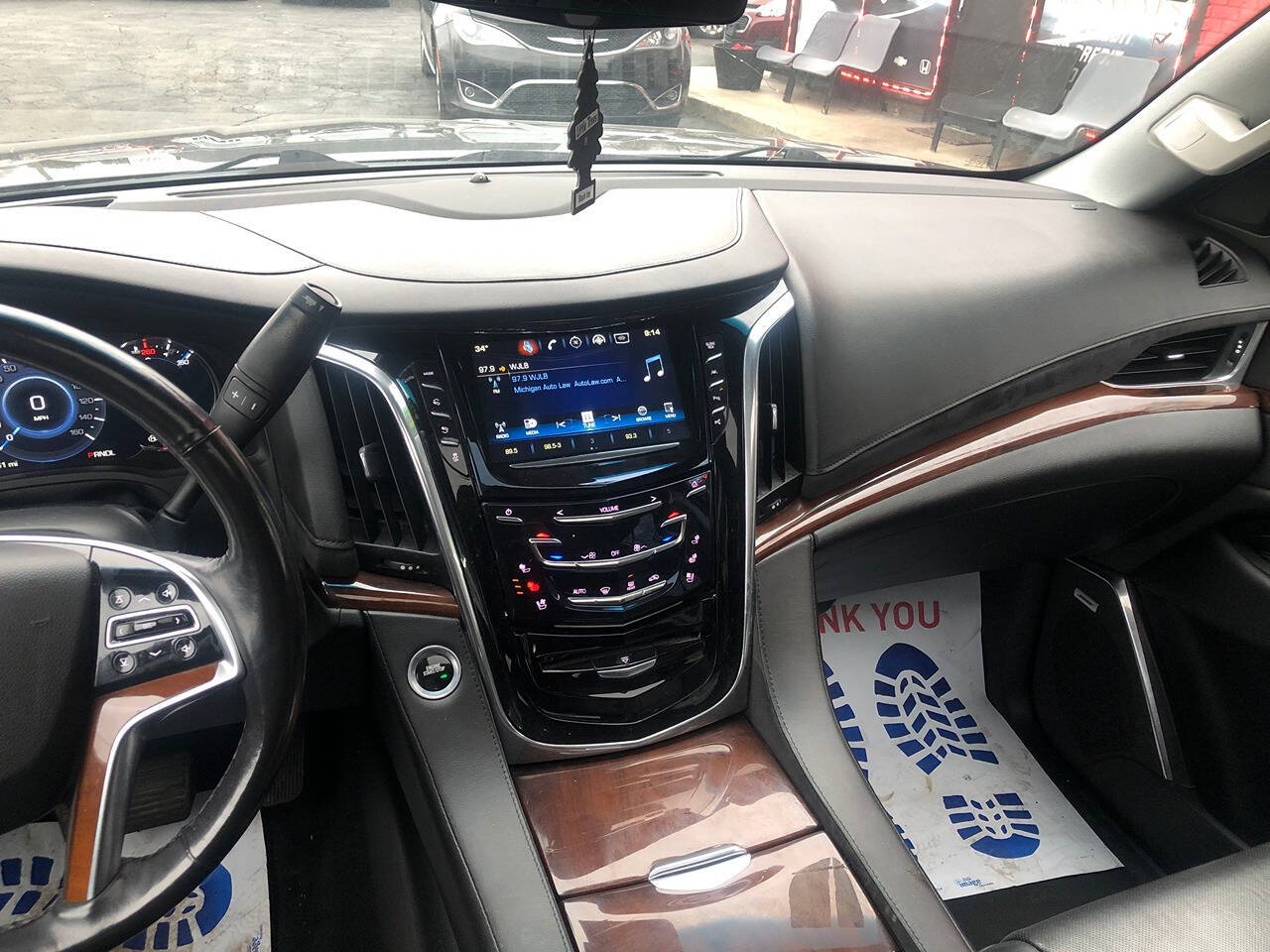 2018 Cadillac Escalade for sale at Kars R Us in Dearborn Heights, MI