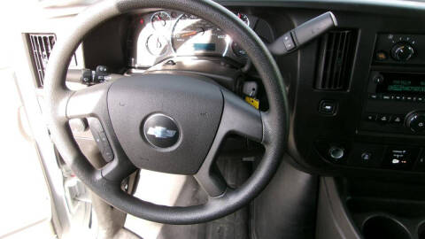 2024 Chevrolet Express 2500