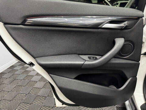 2017 BMW X1 sDrive28i