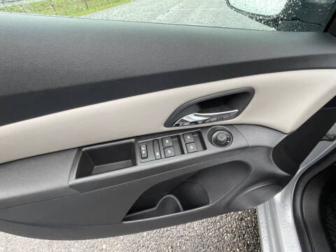 2015 Chevrolet Cruze LS Auto