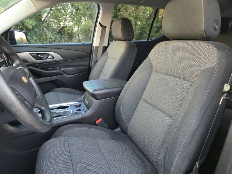 2020 Chevrolet Traverse LS