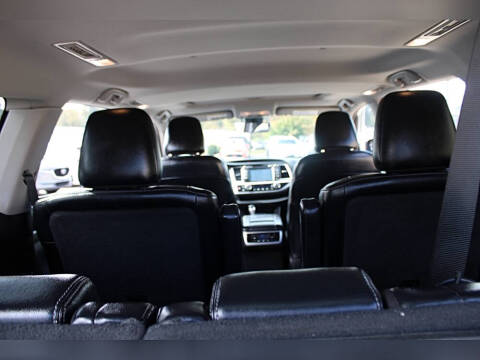 2017 Toyota Highlander