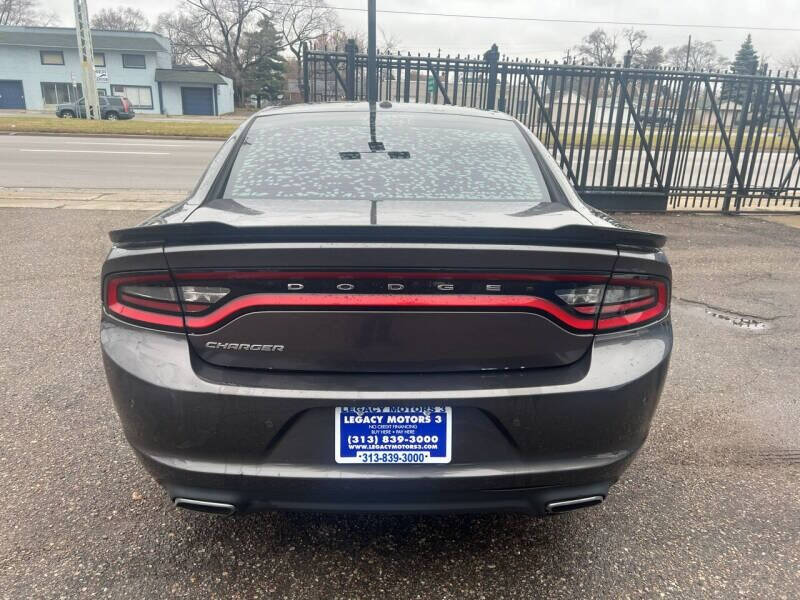 2015 Dodge Charger SE