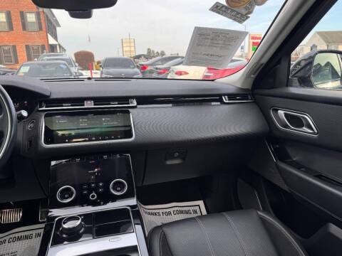 2019 Land Rover Range Rover Velar P250 R-Dynamic SE