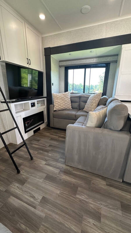 2025 Jayco Seismic