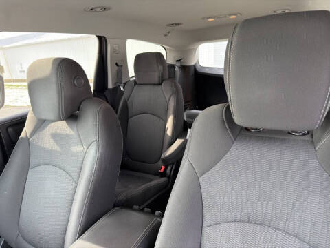 2017 Chevrolet Traverse LT