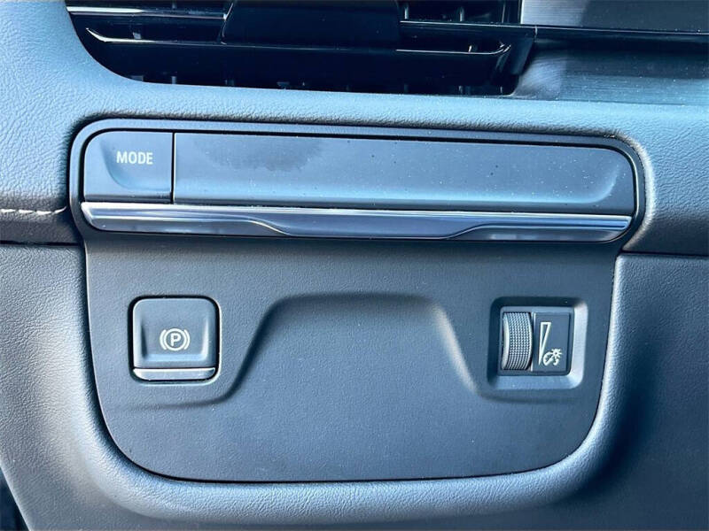 2024 Cadillac Escalade ESV Premium Luxury