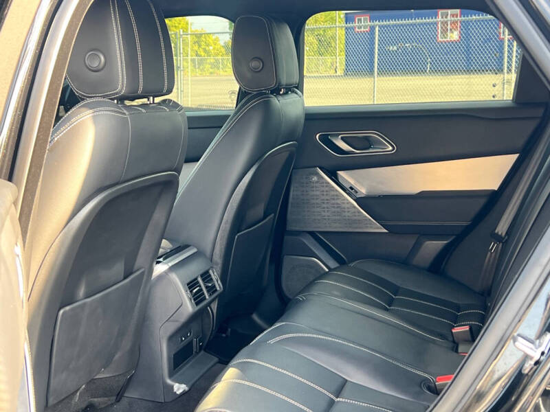 2022 Land Rover Range Rover Velar P250 R-Dynamic S