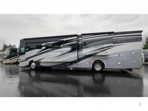 2017 Freightliner XCM Chassis