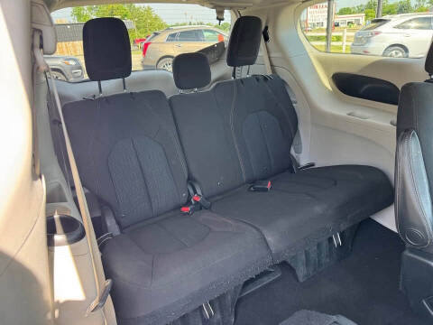 2017 Chrysler Pacifica Touring