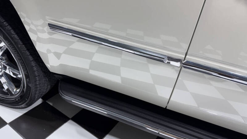 2013 Cadillac Escalade Luxury