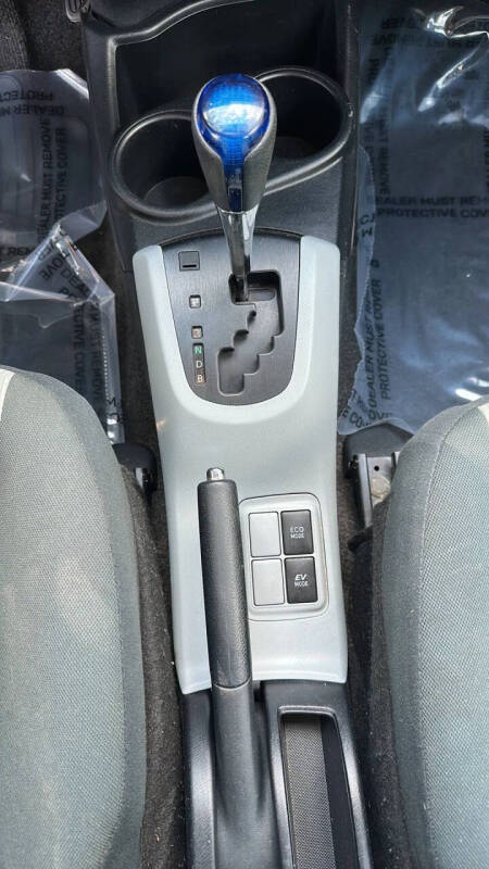 2013 Toyota Prius c