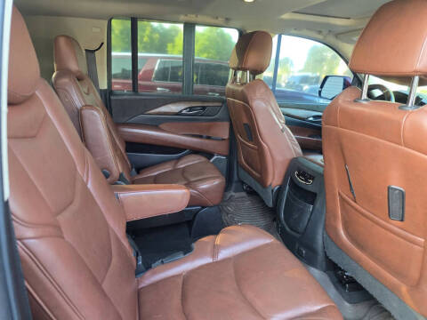 2019 Cadillac Escalade ESV Luxury