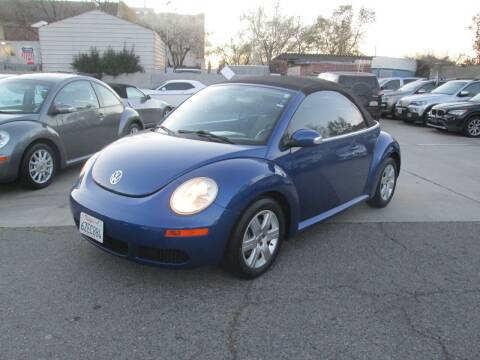 2007 Volkswagen New Beetle Convertible for sale at Unique Plaza Auto Sales in Sacramento CA