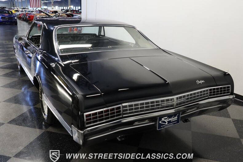 1966 Oldsmobile Starfire