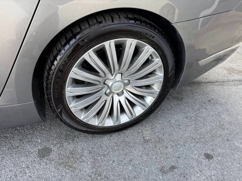 2015 Kia K900 Premium