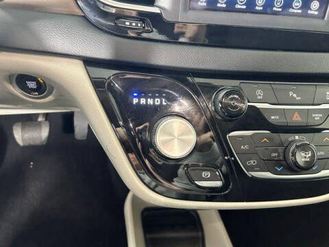 2018 Chrysler Pacifica Touring Plus