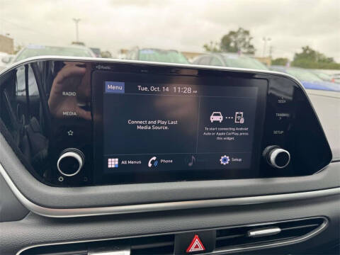 2023 Hyundai Sonata SE