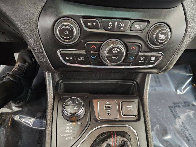 2019 Jeep Cherokee Trailhawk