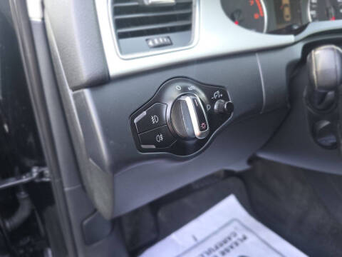 2010 Audi A4 2.0T quattro Premium Plus