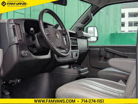 2023 Chevrolet Express 2500