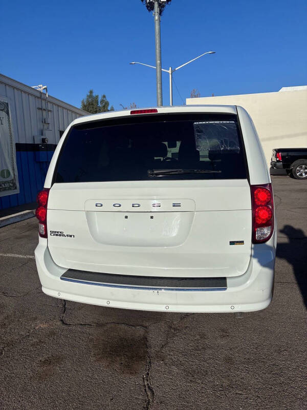 2017 Dodge Grand Caravan SE Plus