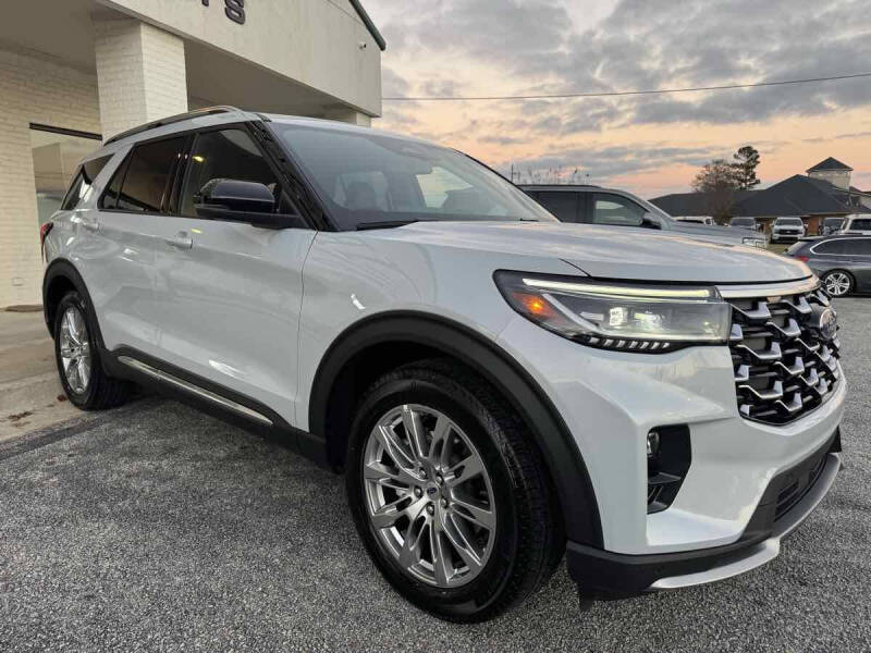 2025 Ford Explorer Platinum