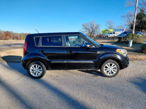 2013 Kia Soul +