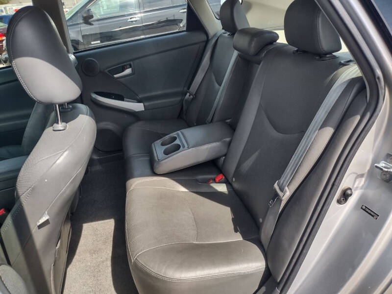 2010 Toyota Prius II