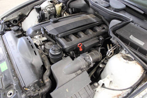 2000 BMW 5 Series 528i