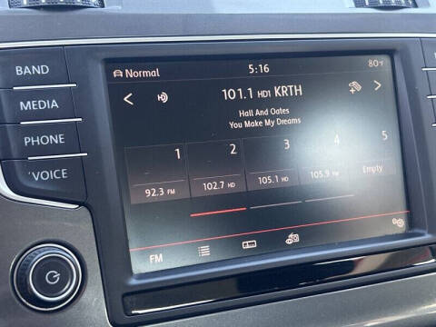 2016 Volkswagen e-Golf SE