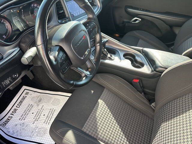 2022 Dodge Challenger SXT