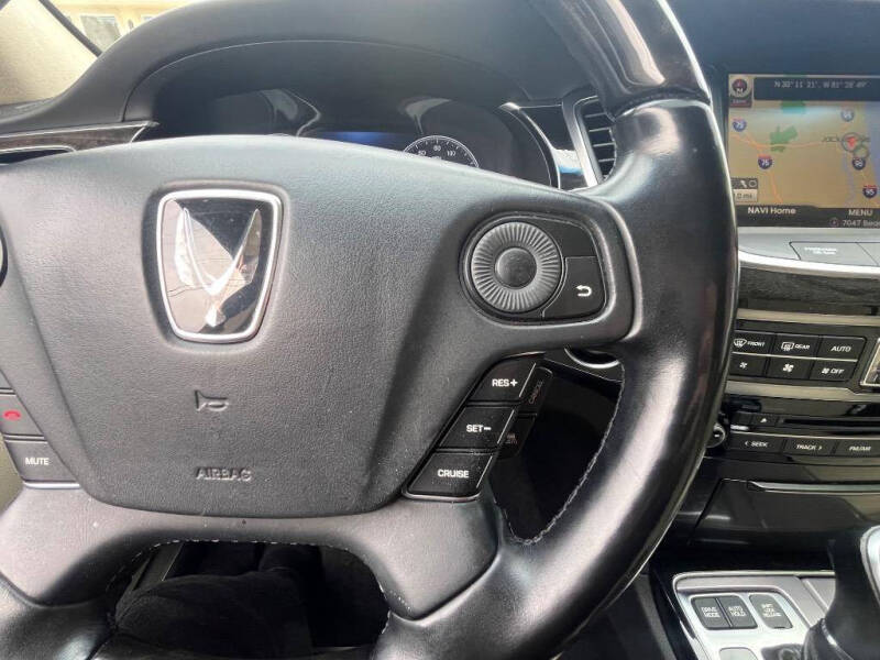 2015 Hyundai Equus Signature