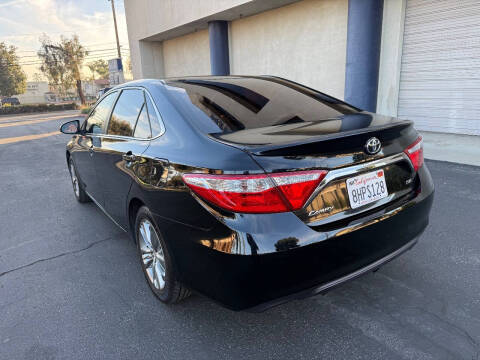 2015 Toyota Camry SE