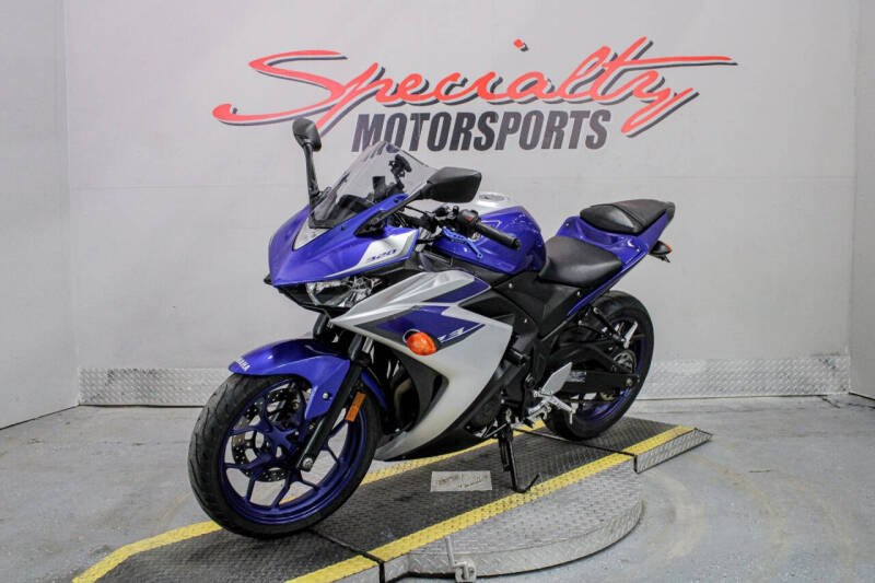 2015 Yamaha YZF-R3