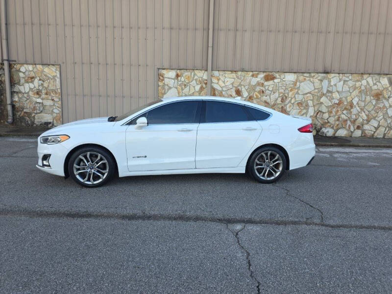 Used 2019 Ford Fusion Hybrid Titanium with VIN 3FA6P0RU9KR105270 for sale in Maysville, KY