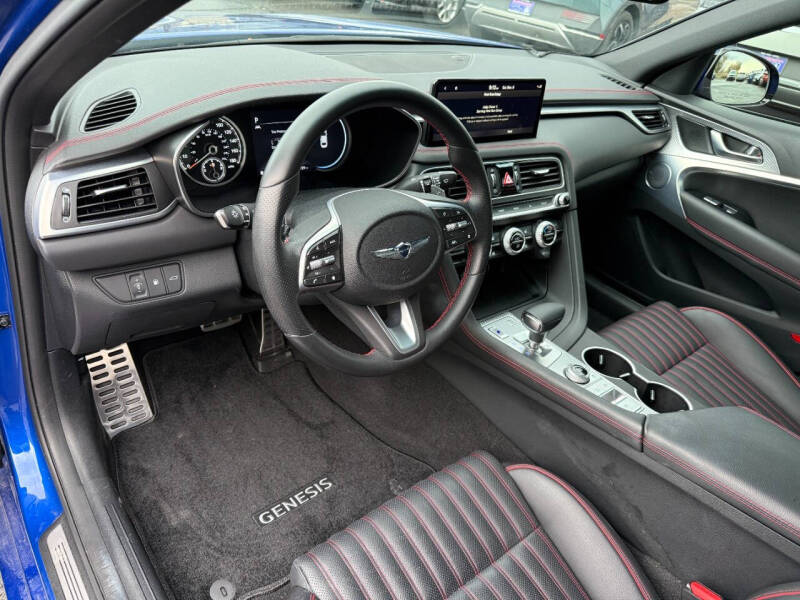 2023 Genesis G70 2.0T