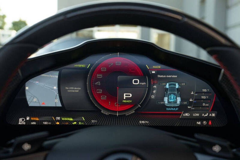 2024 Ferrari 296 GTS