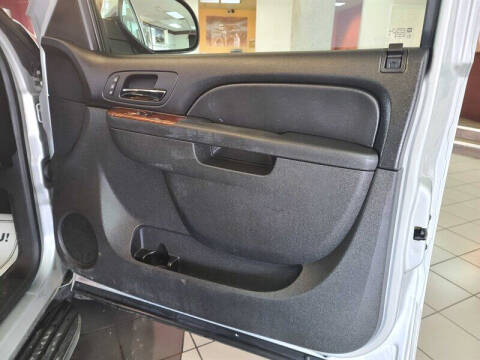 2013 Chevrolet Suburban LTZ