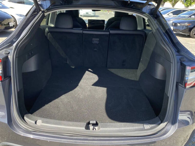 2020 Tesla Model Y Long Range