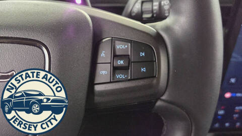 2021 Ford Mustang Mach-E Select