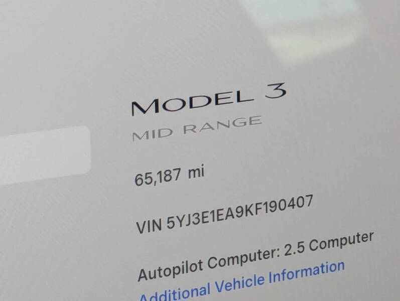 2019 Tesla Model 3 Standard Range