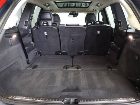 2020 Volvo XC90 T5 Momentum