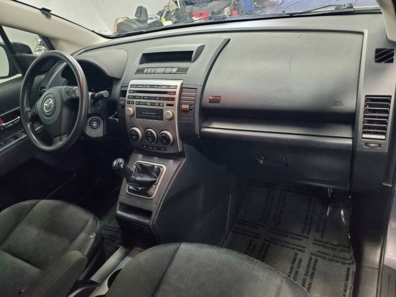 2010 Mazda MAZDA5 Touring