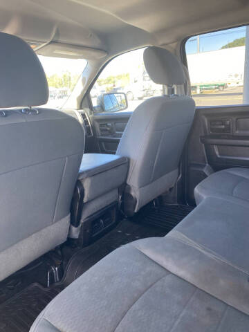 2017 RAM 1500 Express