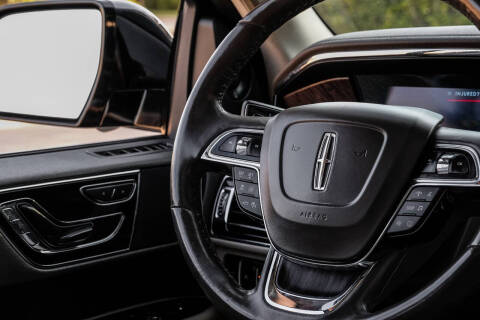 2022 Lincoln Navigator Standard