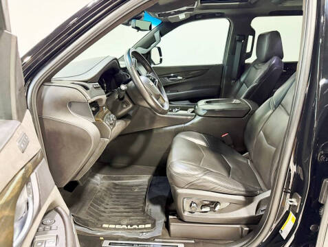 2018 Cadillac Escalade Platinum